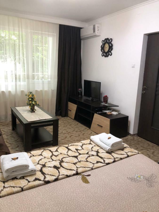 דירות בוקרשט Apartament Ramo מראה חיצוני תמונה